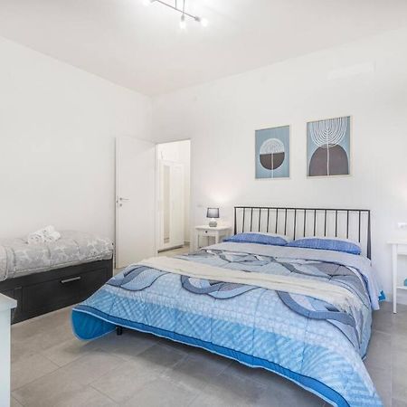 Minimalist Oasis - City Life & Hesperia Hospital Modena Ngoại thất bức ảnh